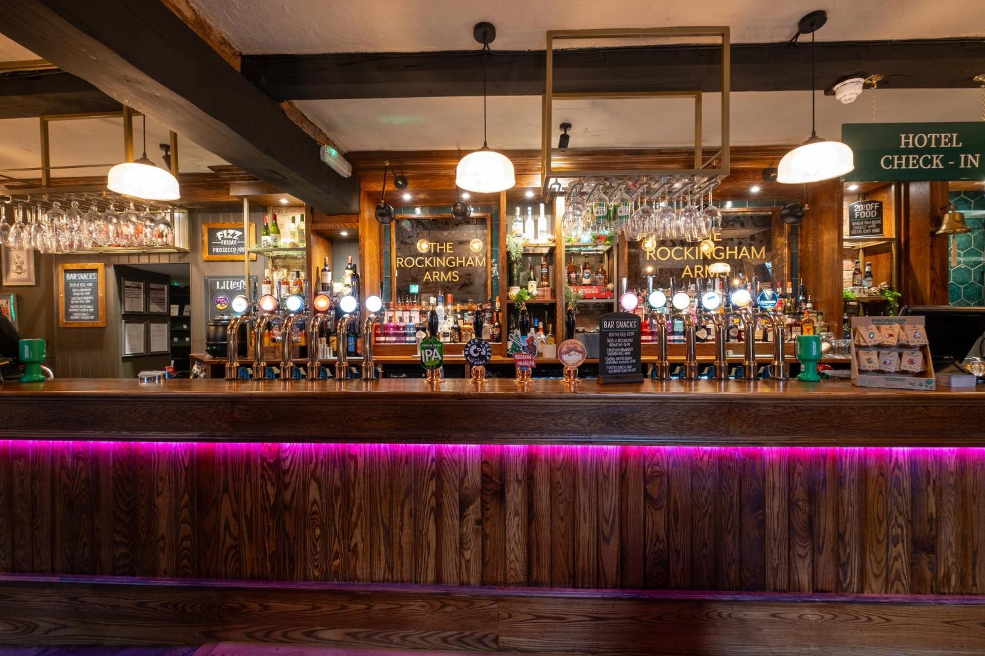 Rockingham Arms By Greene King Inns Wentworth  Luaran gambar